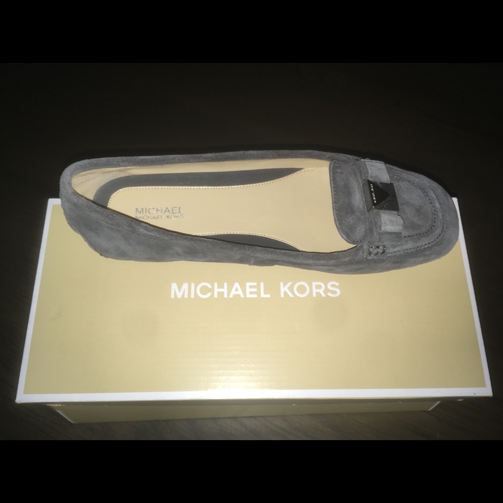 Suede Caroline Charcoal Flats